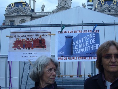 18.09.09 forum de Libé sur le mur de Berlin
