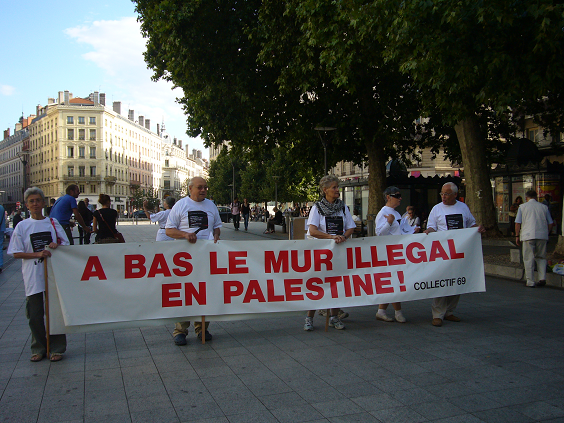 A Bas la Mur
